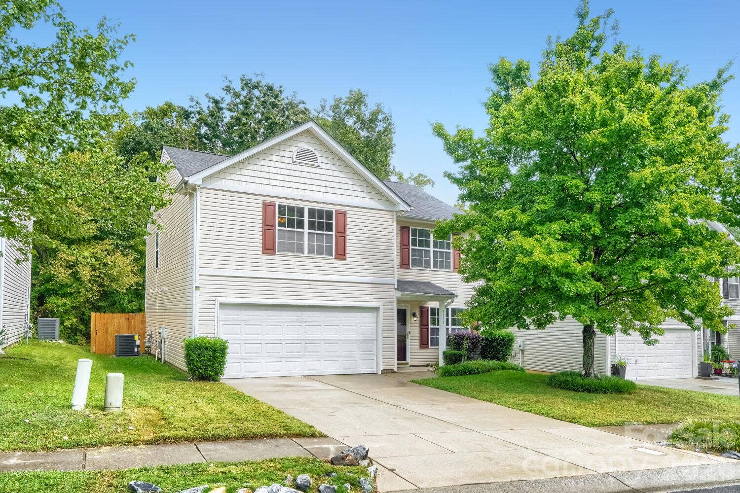 5135 Raspberry Knoll Drive, Charlotte, NC 28208