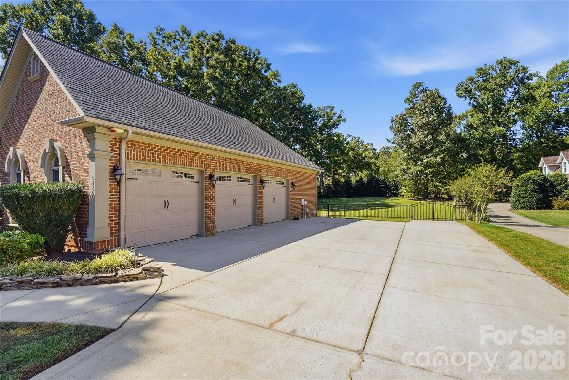 2469 Stoneview Court, Denver, NC 28037 2469 Stoneview Court, Denver, NC 28037
