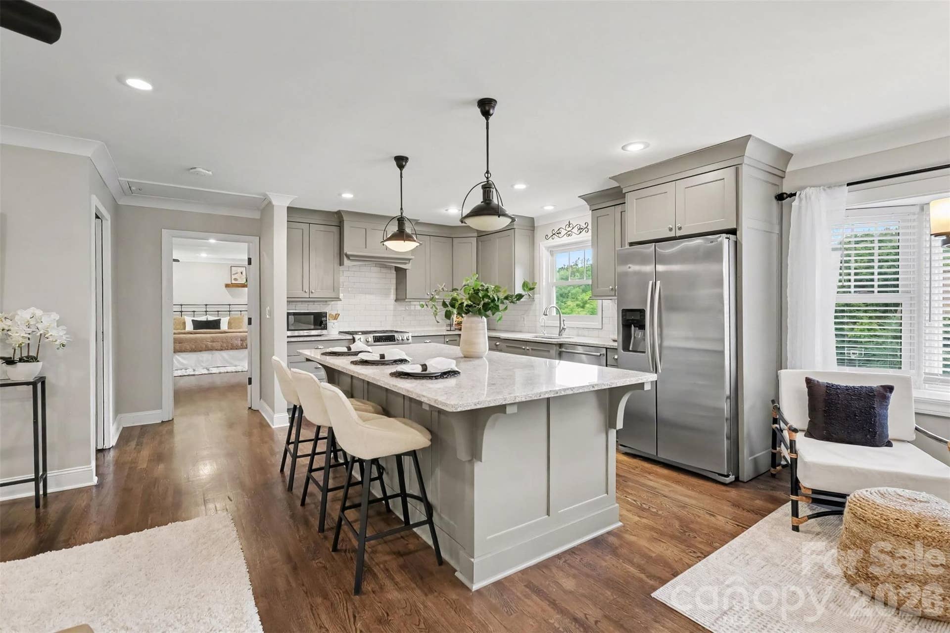 Open kitchen to dining and living room