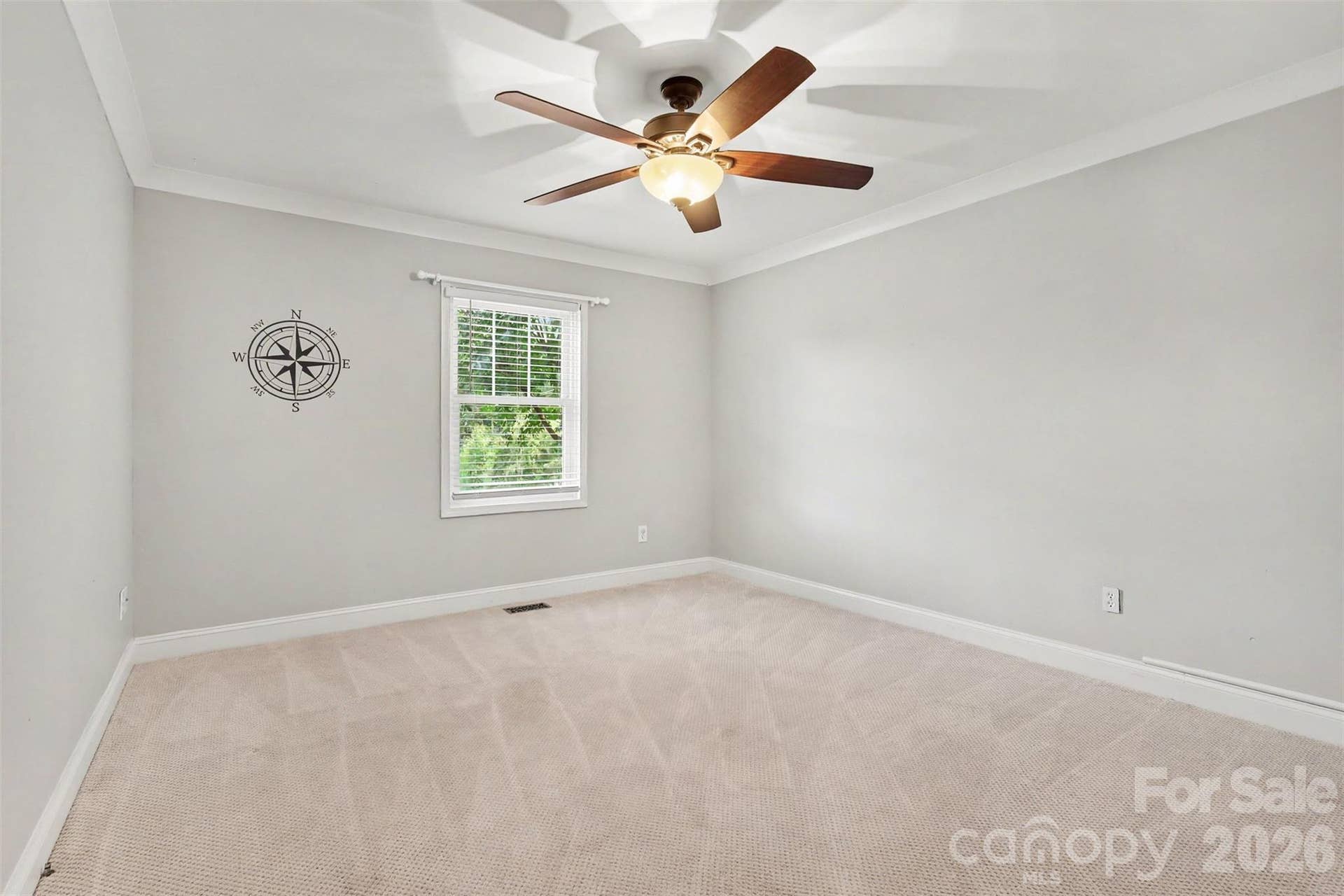 secondary bedroom