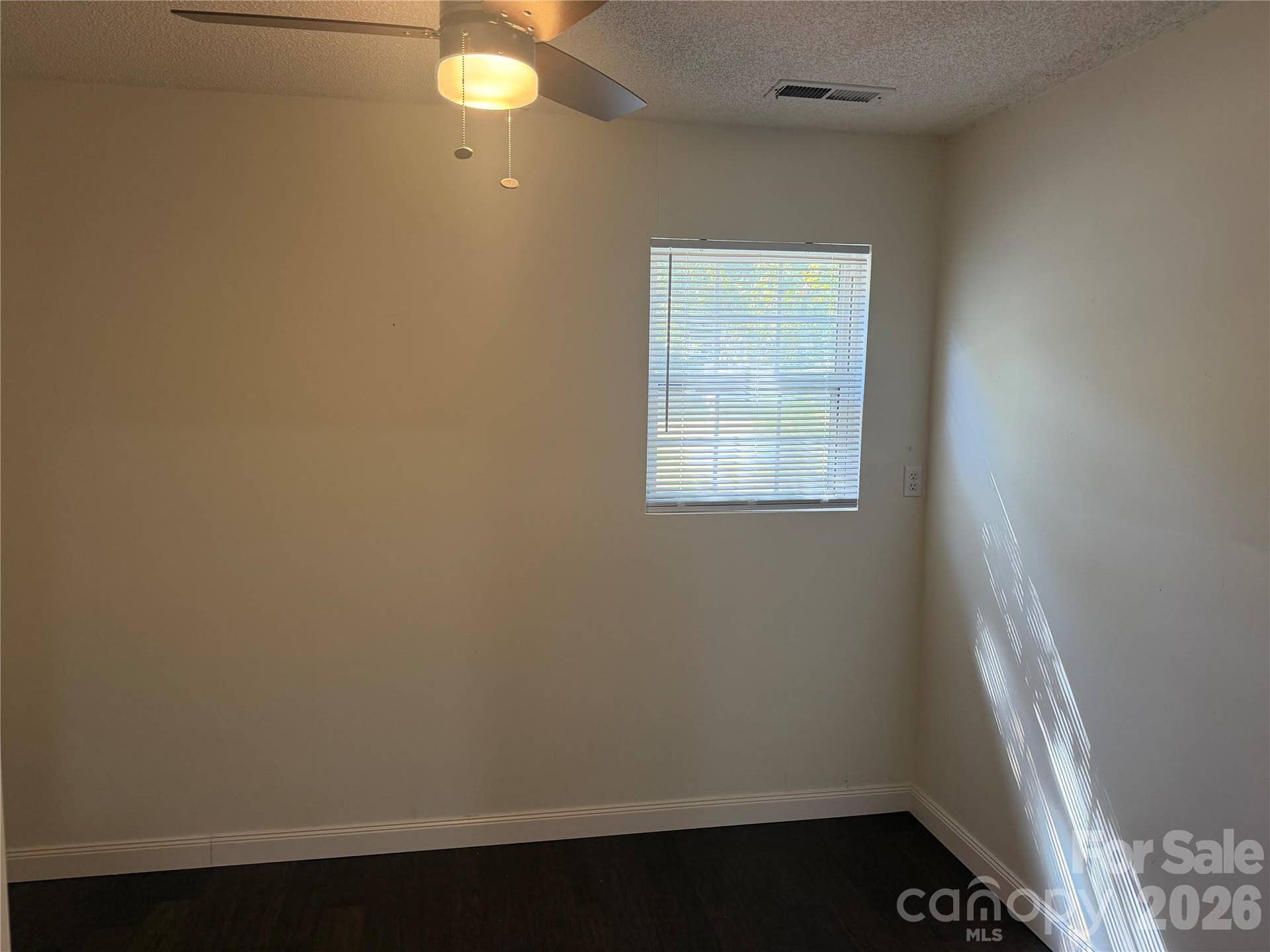 104 E Clairborne Street, Blacksburg, SC 29702