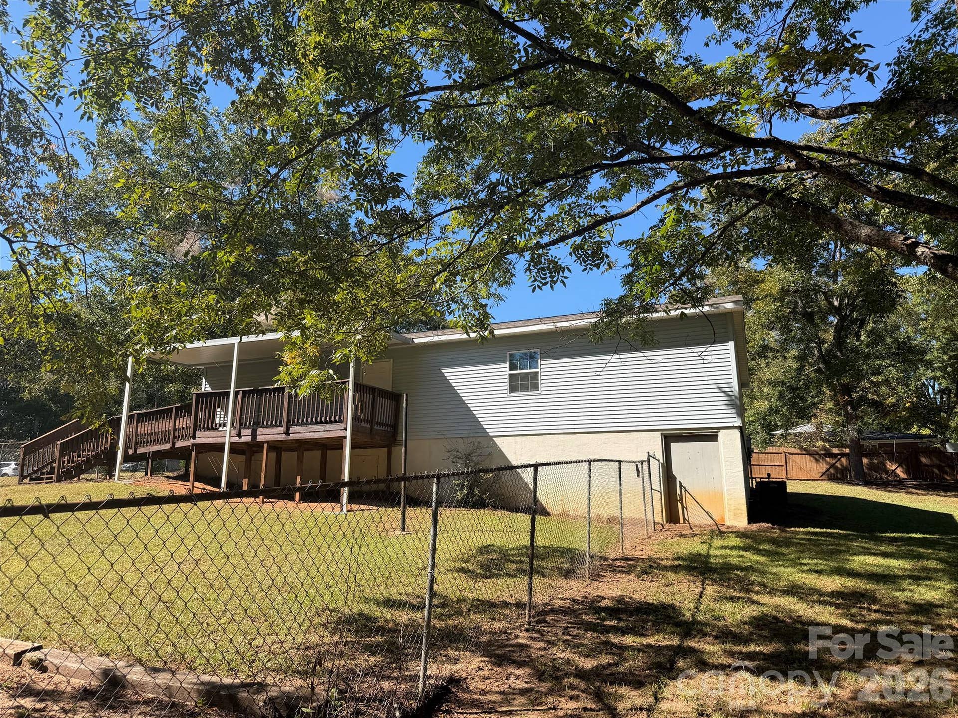 104 E Clairborne Street, Blacksburg, SC 29702