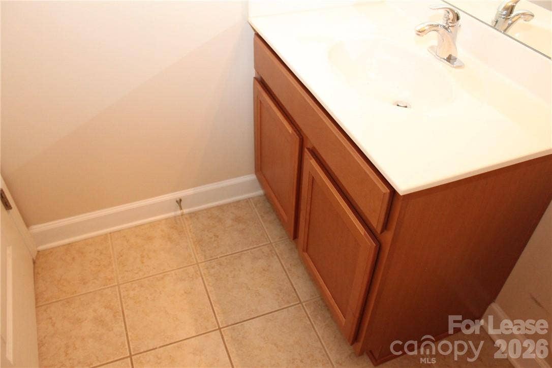 2034 Ayrsley Town Boulevard, #B, Charlotte, NC 28273 2034 Ayrsley Town Boulevard, #B, Charlotte, NC 28273