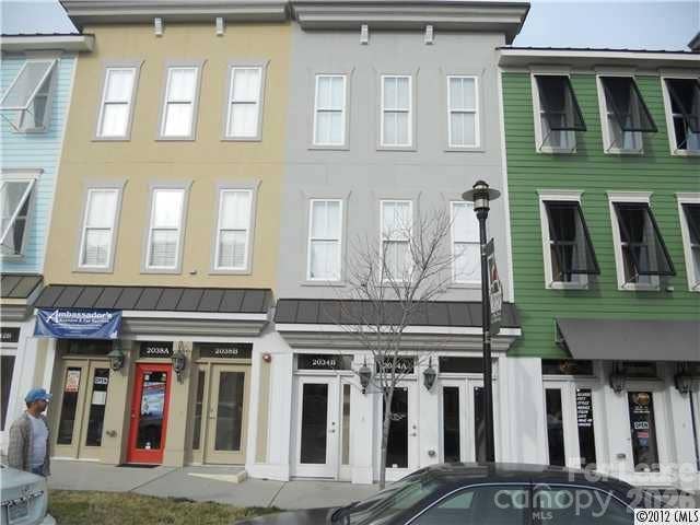 2034 Ayrsley Town Boulevard, #B, Charlotte, NC 28273 2034 Ayrsley Town Boulevard, #B, Charlotte, NC 28273