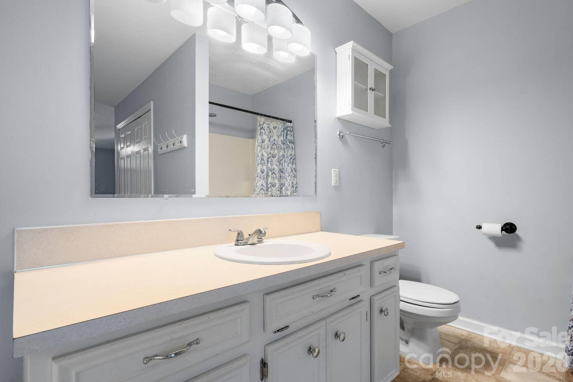 3261 Washington Way, Hudson, NC 28638
