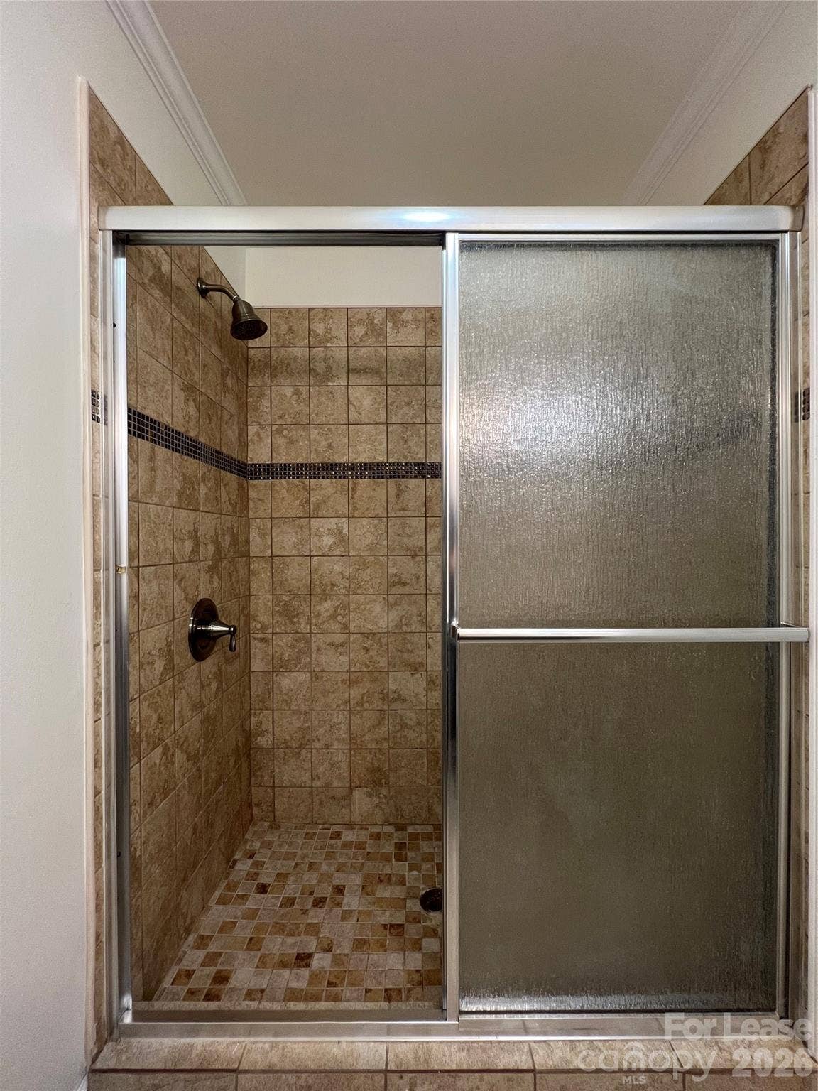 305 Briarwood Circle, Dallas, NC 28034 305 Briarwood Circle, Dallas, NC 28034