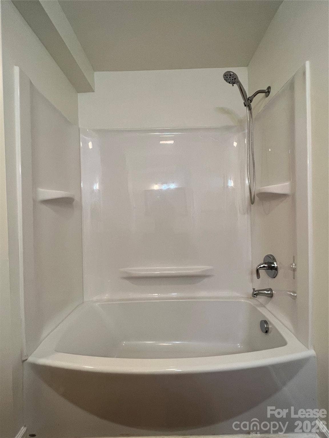 305 Briarwood Circle, Dallas, NC 28034 305 Briarwood Circle, Dallas, NC 28034
