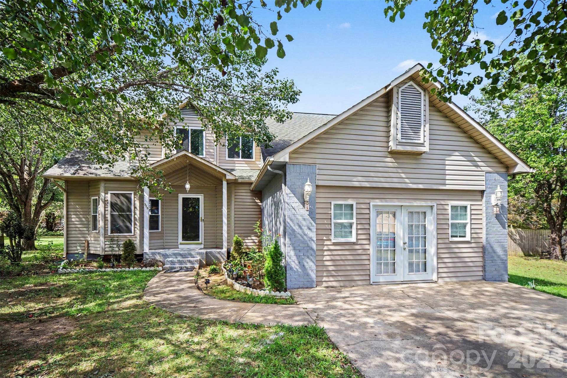 325 Briarcliff Road, Grover, NC 28073