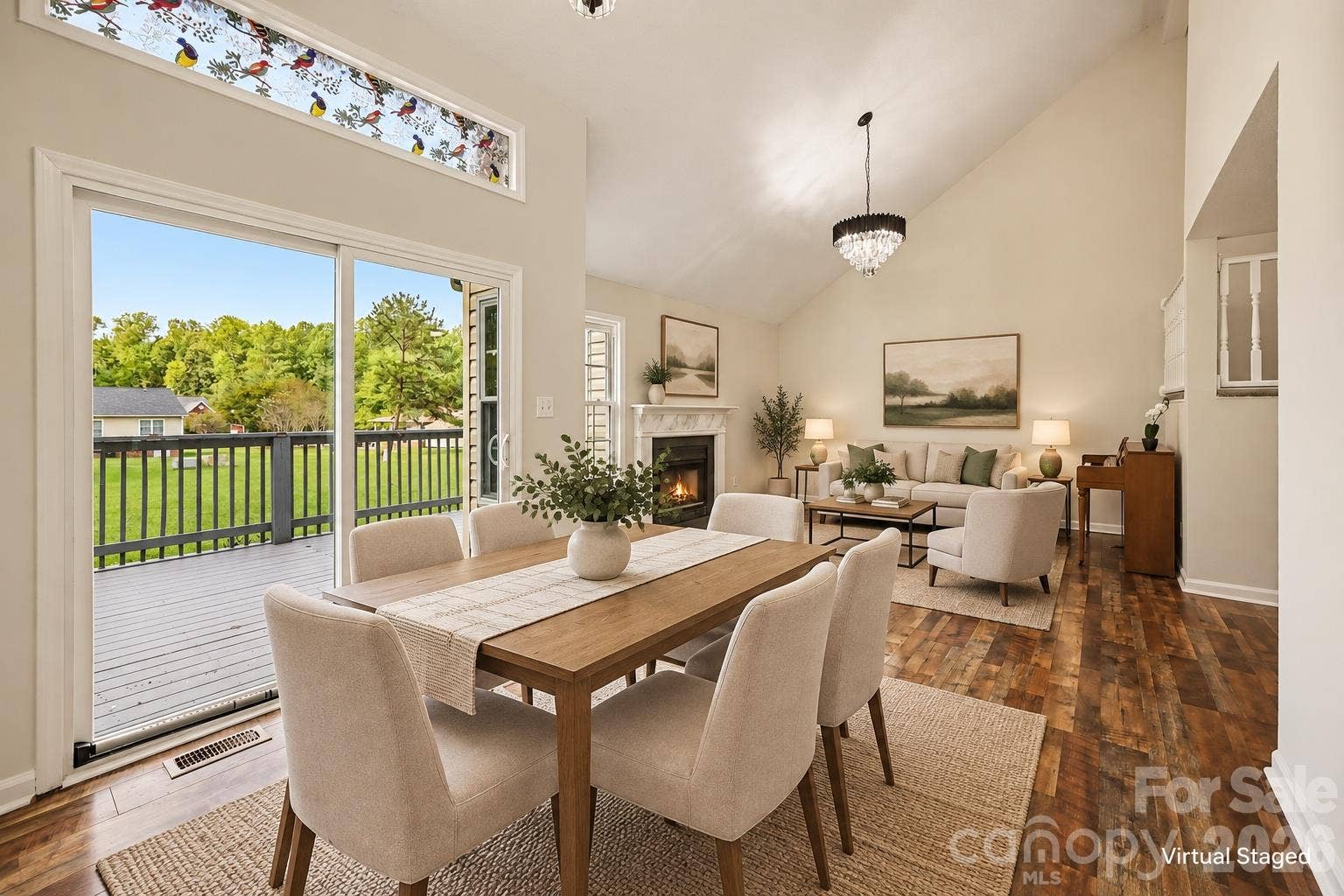 Dining virtual staged