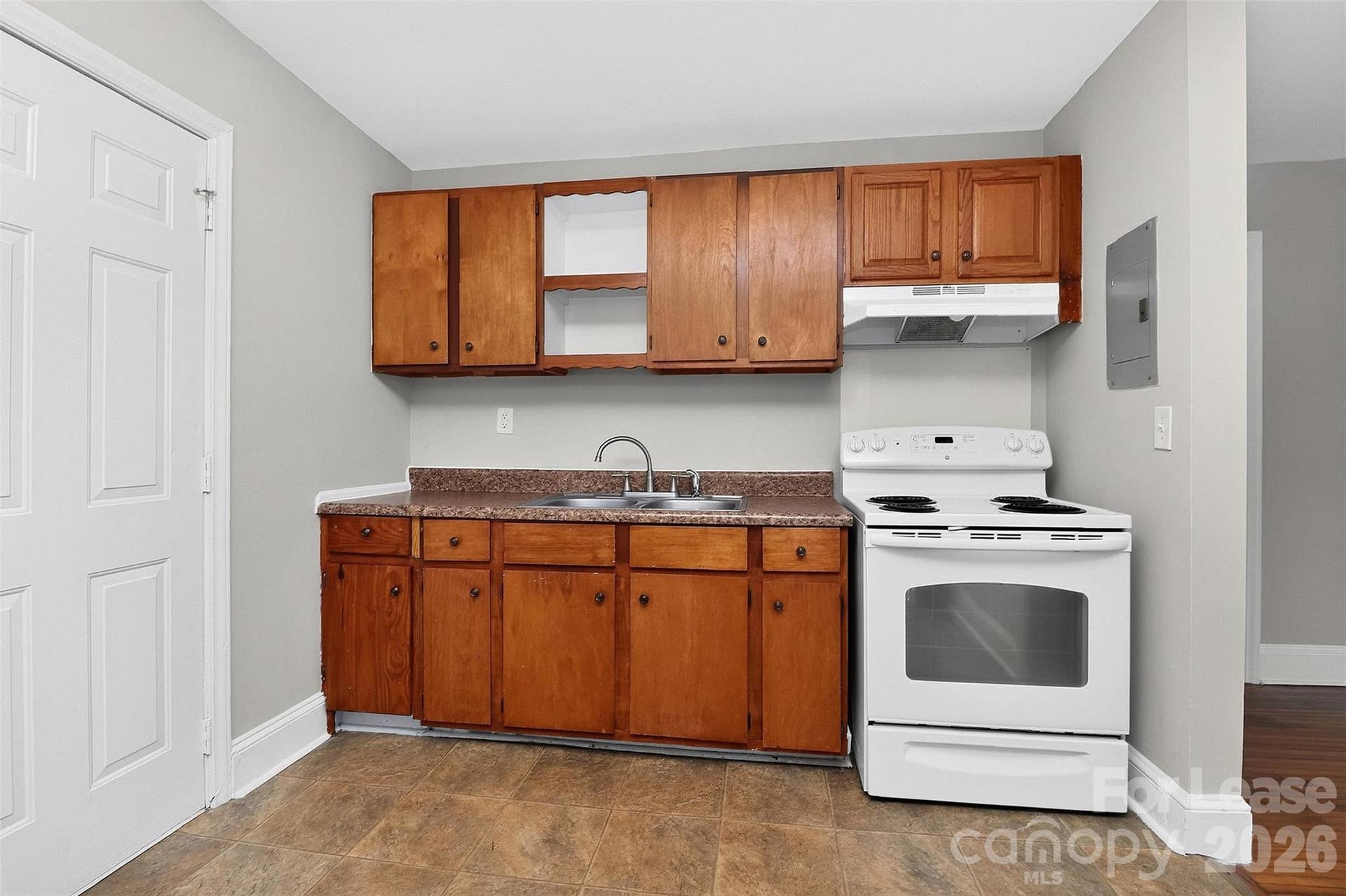 1908 Woodcrest Avenue, Charlotte, NC 28203 1908 Woodcrest Avenue, Charlotte, NC 28203