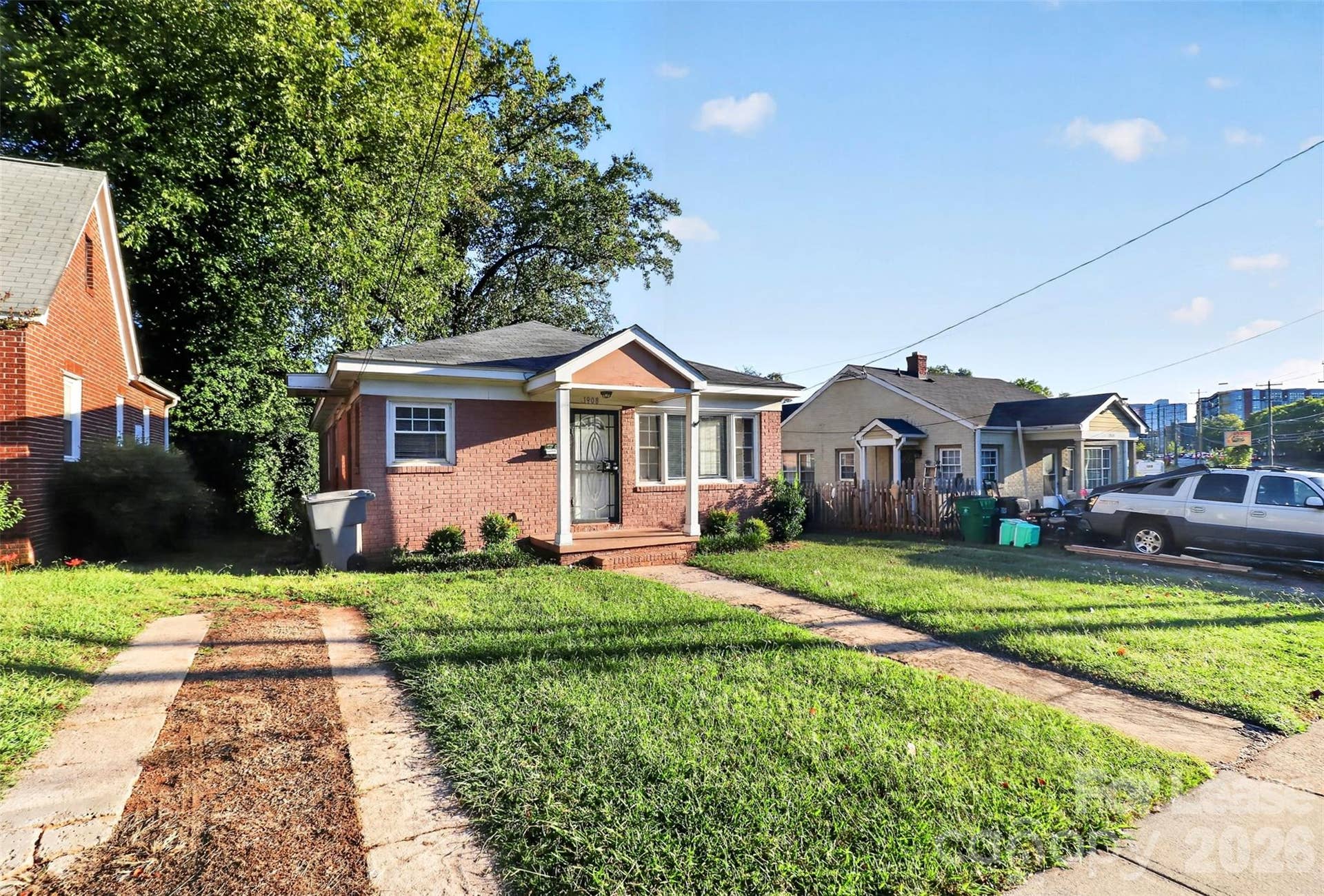 1908 Woodcrest Avenue, Charlotte, NC 28203 1908 Woodcrest Avenue, Charlotte, NC 28203