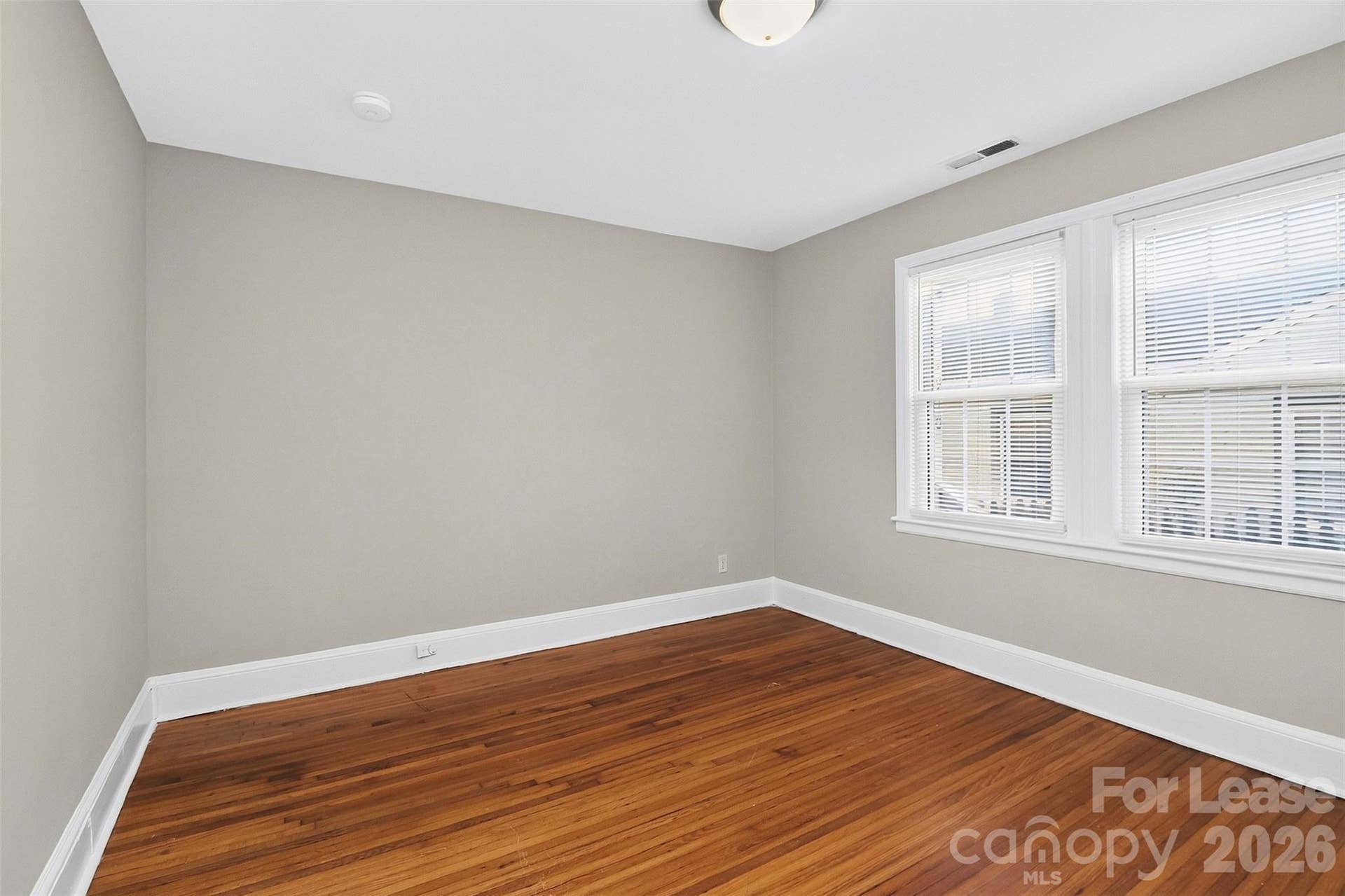 1908 Woodcrest Avenue, Charlotte, NC 28203 1908 Woodcrest Avenue, Charlotte, NC 28203
