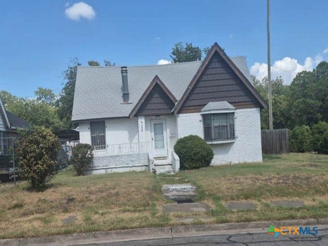 Property photo for 1001 N 21st Street, Waco, TX