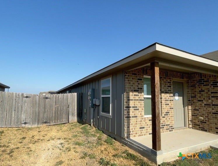 1952 Lively Lane, Temple, TX 76502 1952 A