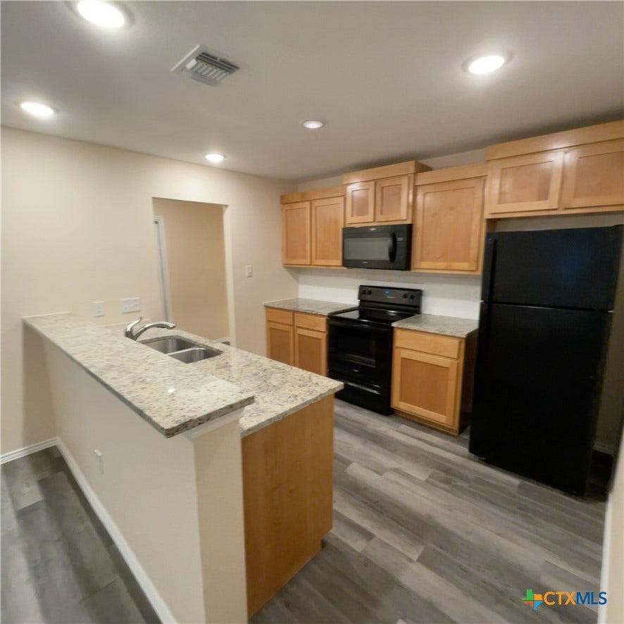 1952 Lively Lane, Temple, TX 76502 1952 Lively Lane, Temple, TX 76502