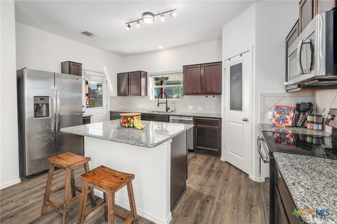 735 Circle Way, Jarrell, TX 76537 735 Circle Way, Jarrell, TX 76537