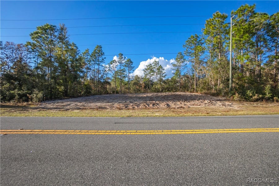 Property photo for 10510 N Elkcam Boulevard, Citrus Springs, FL