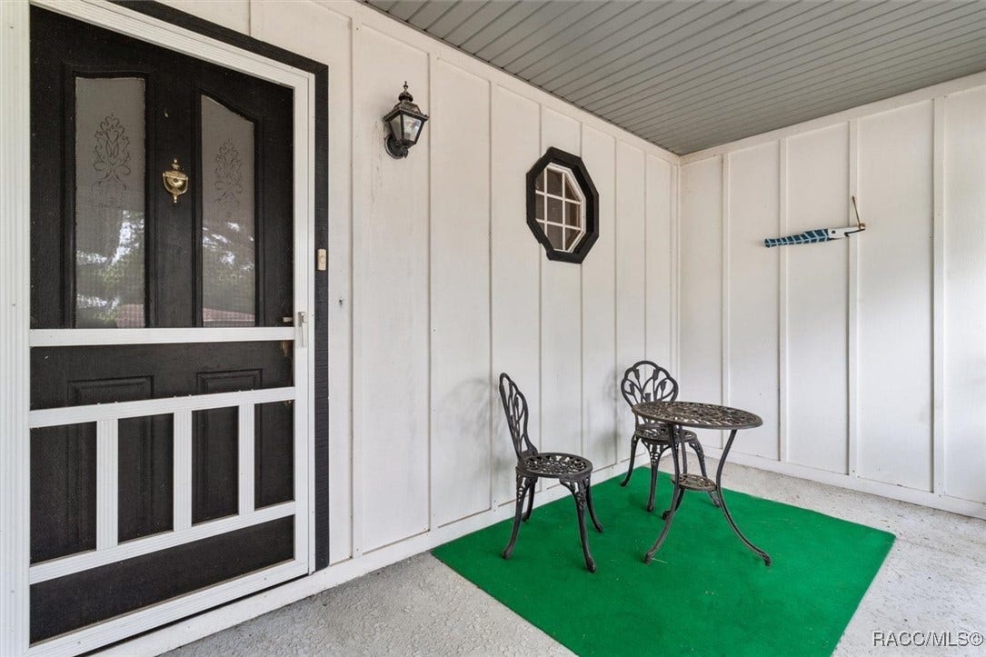 10025 Kimbrough Drive, Brooksville, FL 34601