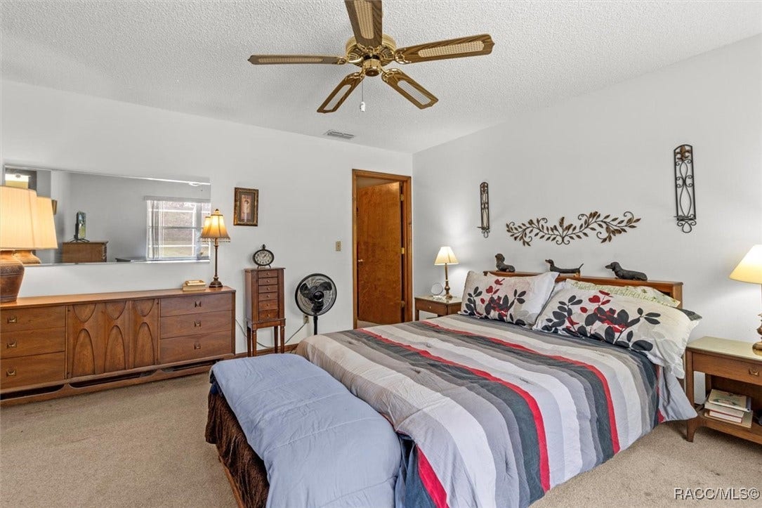 10025 Kimbrough Drive, Brooksville, FL 34601