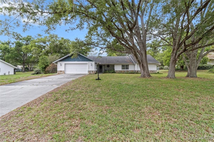 Property photo for 10025 Kimbrough Drive, Brooksville, FL