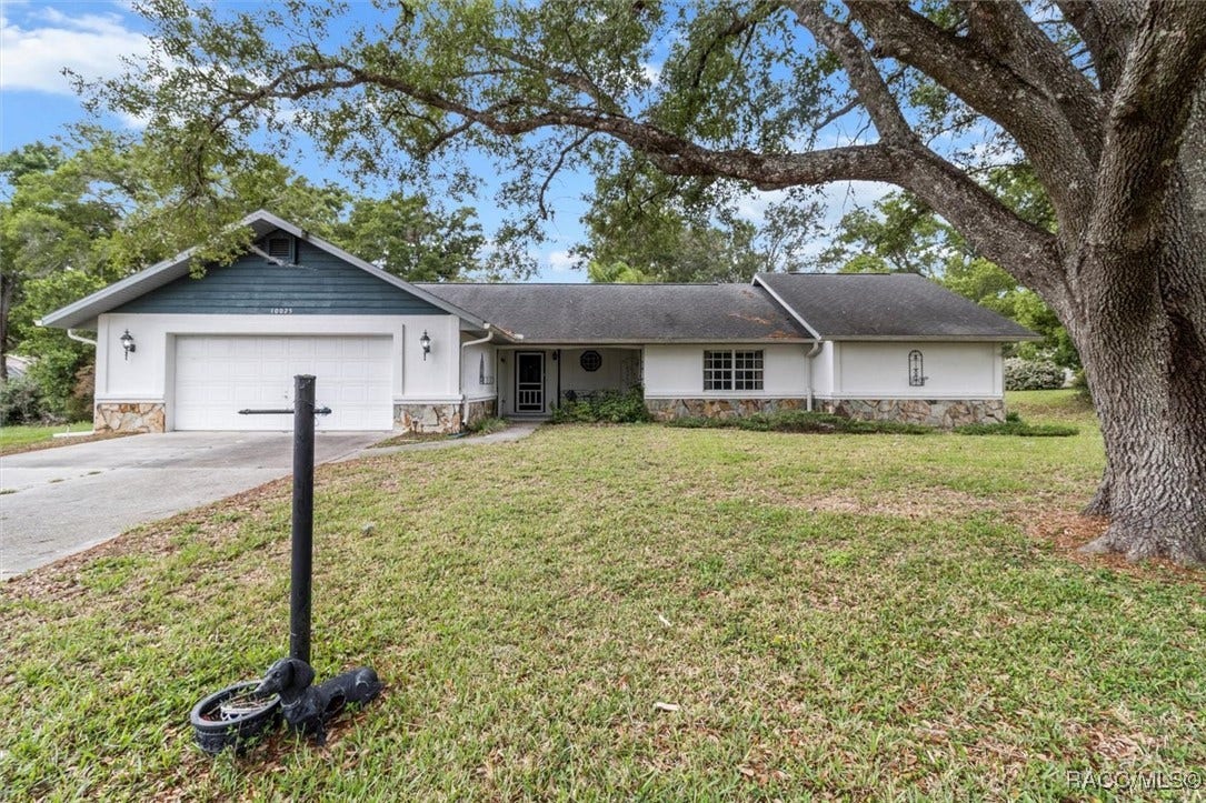 10025 Kimbrough Drive, Brooksville, FL 34601