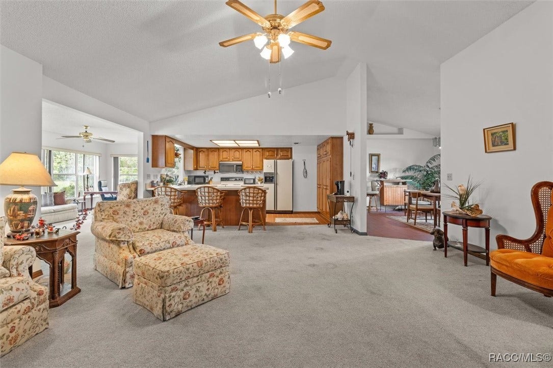 10025 Kimbrough Drive, Brooksville, FL 34601