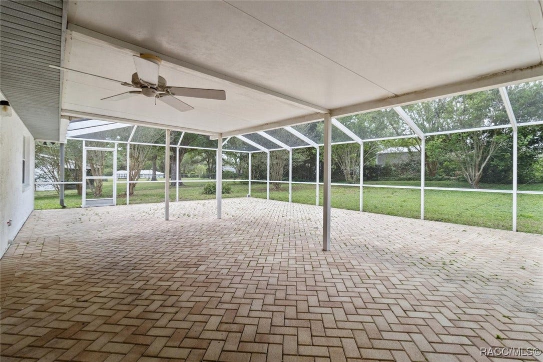10025 Kimbrough Drive, Brooksville, FL 34601