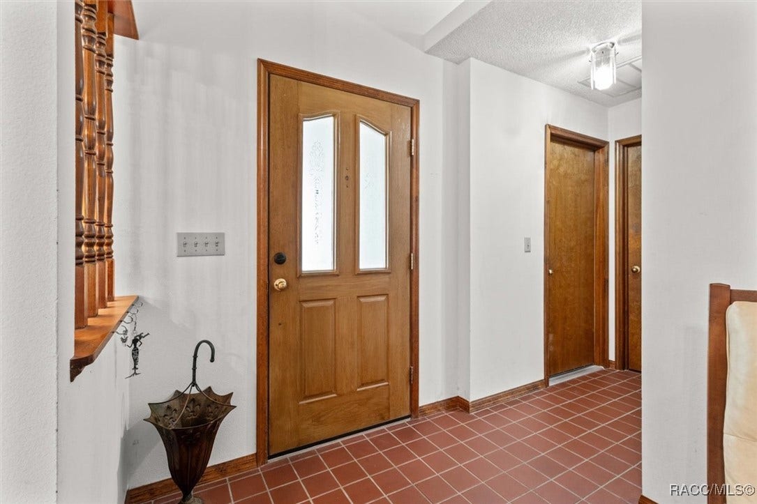 10025 Kimbrough Drive, Brooksville, FL 34601