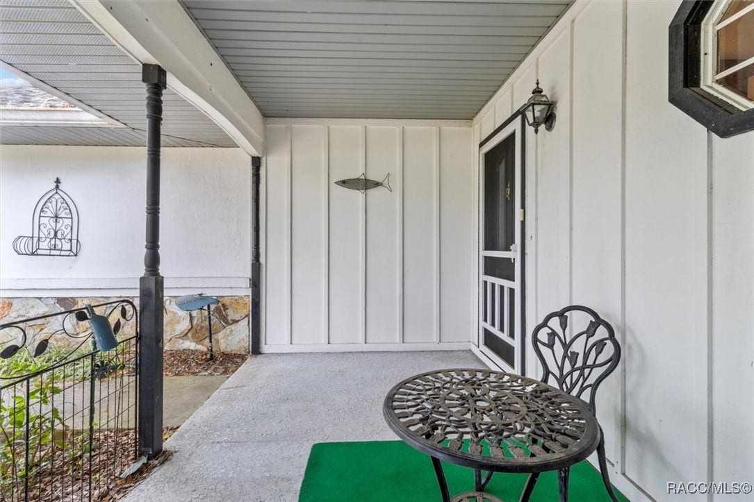 10025 Kimbrough Drive, Brooksville, FL 34601