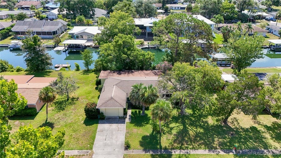 Property photo for 1209 SE Paradise Avenue, Crystal River, FL