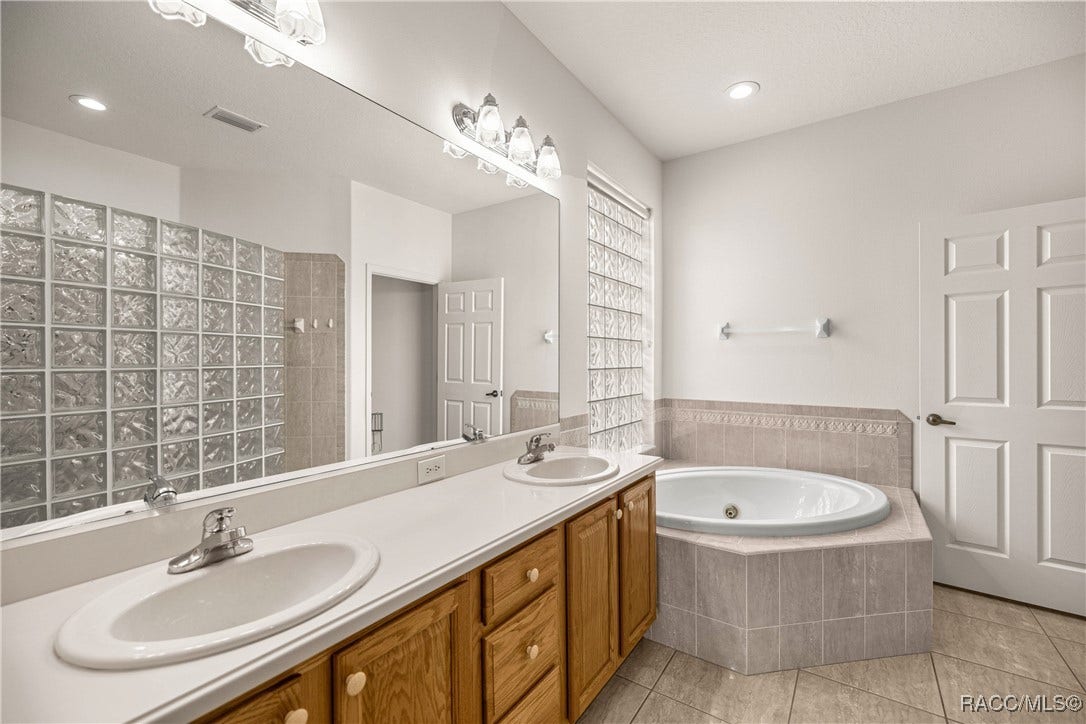 1328 W Diamond Shore Loop, Hernando, FL 34442 1328 W Diamond Shore Loop, Hernando, FL 34442