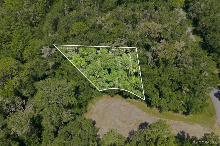 Property photo for 9870 N Sky Point, Dunnellon, FL