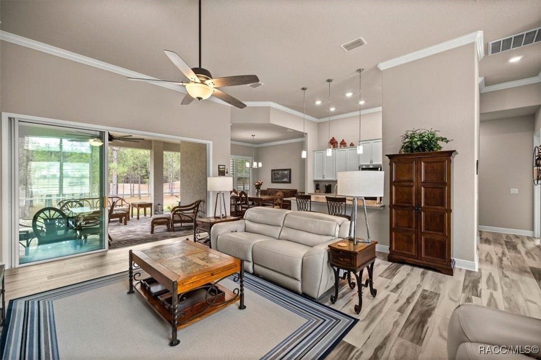1670 E Gate Dancer Circle, Inverness, FL 34453 1670 E Gate Dancer Circle, Inverness, FL 34453