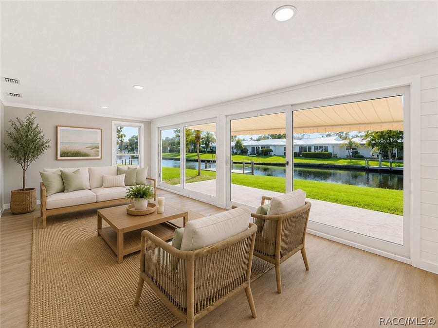 Property photo for 11592 W Kingfisher Court, Crystal River, FL