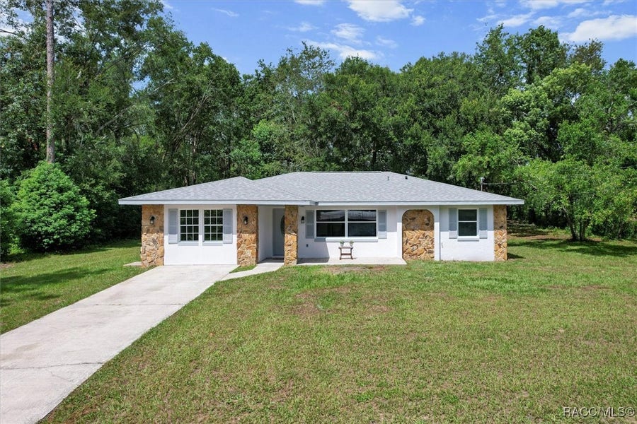 Property photo for 5700 S Calgary Terrace, Inverness, FL