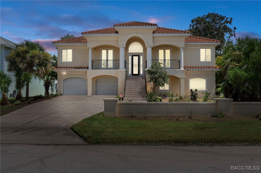 Property photo for 1801 NW 20th Avenue, Crystal River, FL