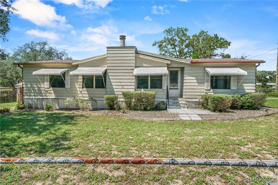 Property photo for 270 S Honey Bear Way, Lecanto, FL