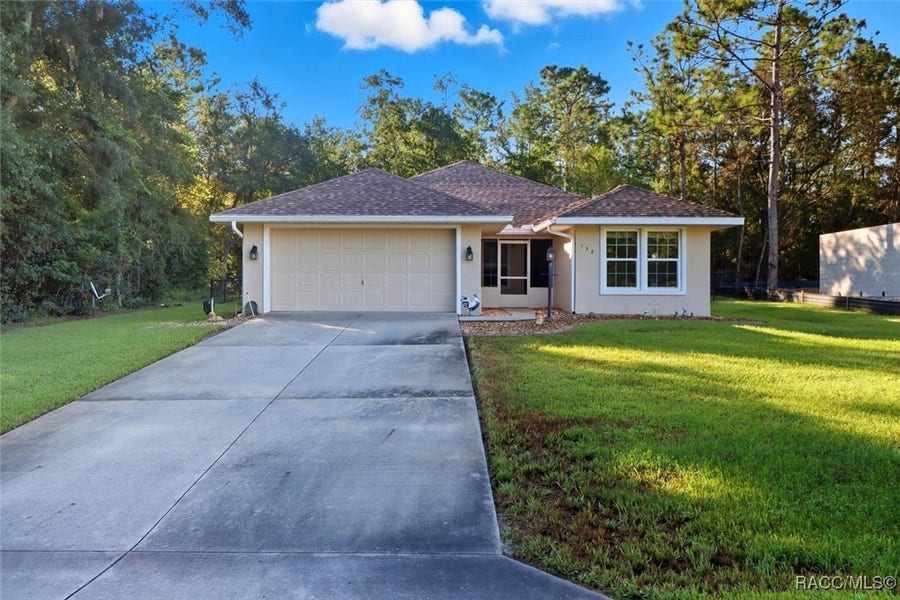 Property photo for 132 W Ruska Place, Citrus Springs, FL