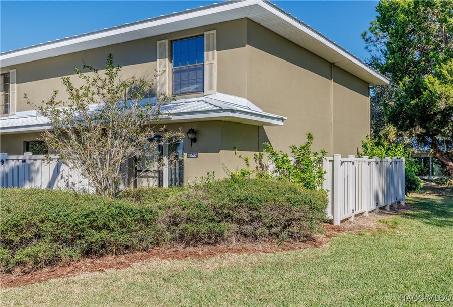 Property photo for 11537 W Bayshore Drive, Crystal River, FL