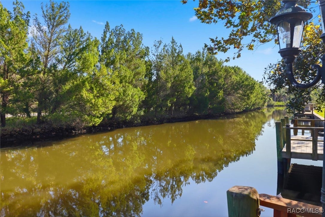 11328 W Bayshore Drive, Crystal River, FL 34429 11328 W Bayshore Drive, Crystal River, FL 34429