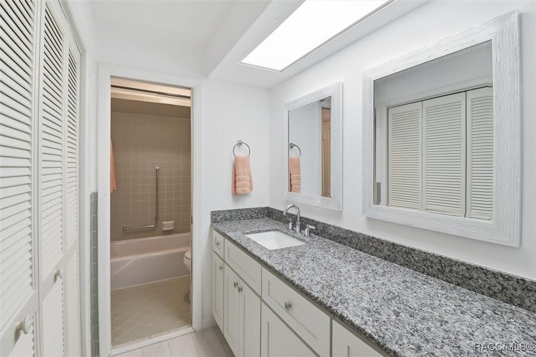 11328 W Bayshore Drive, Crystal River, FL 34429 11328 W Bayshore Drive, Crystal River, FL 34429