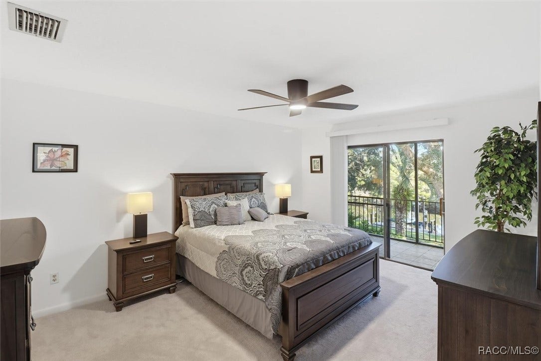 11328 W Bayshore Drive, Crystal River, FL 34429 11328 W Bayshore Drive, Crystal River, FL 34429