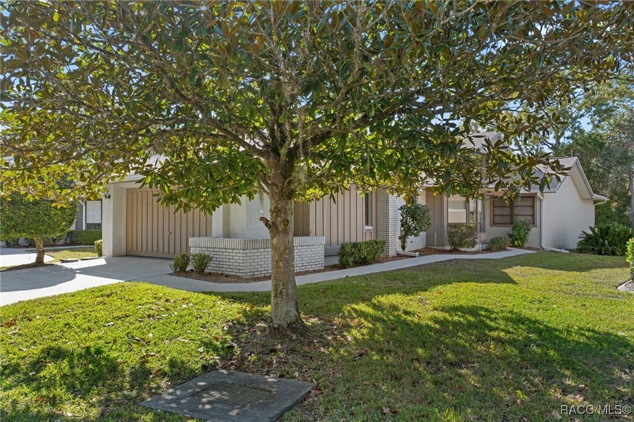 Property photo for 40 S Masters Drive, Homosassa, FL