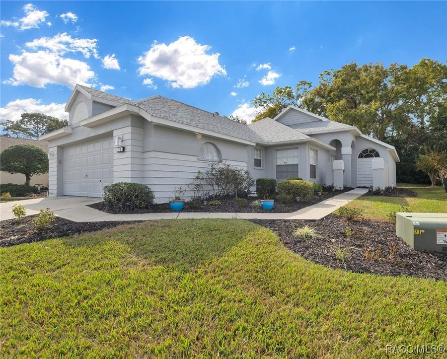 Property photo for 36 W Byrsonima Loop, Homosassa, FL