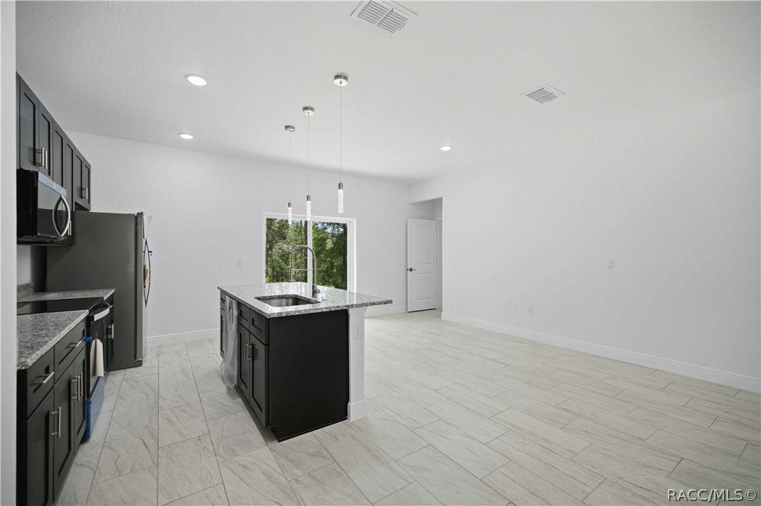 6346 N Darlington Drive, Dunnellon, FL 34434 6346 N Darlington Drive, Dunnellon, FL 34434