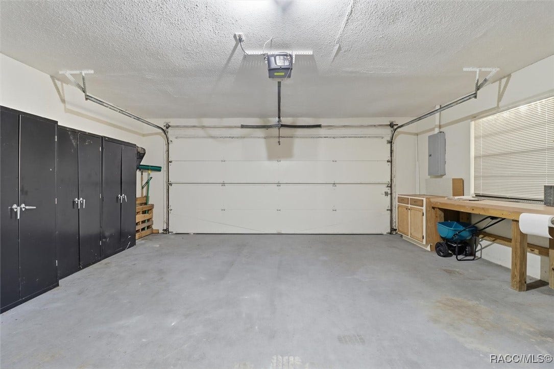 98 Sycamore Circle, Homosassa, FL 34446 98 Sycamore Circle, Homosassa, FL 34446
