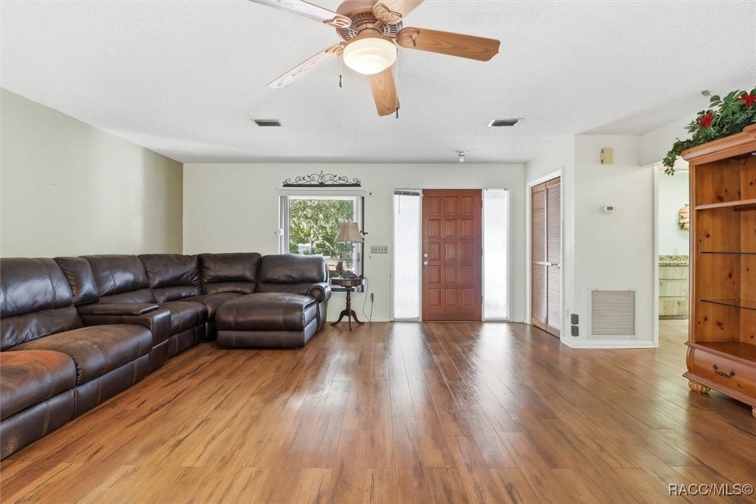98 Sycamore Circle, Homosassa, FL 34446 98 Sycamore Circle, Homosassa, FL 34446