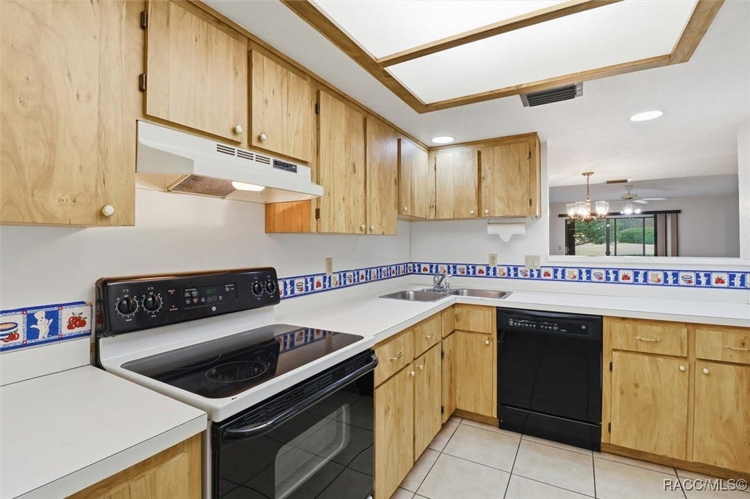 771 E Hartford Street, #3B, Hernando, FL 34442 771 E Hartford Street, #3B, Hernando, FL 34442