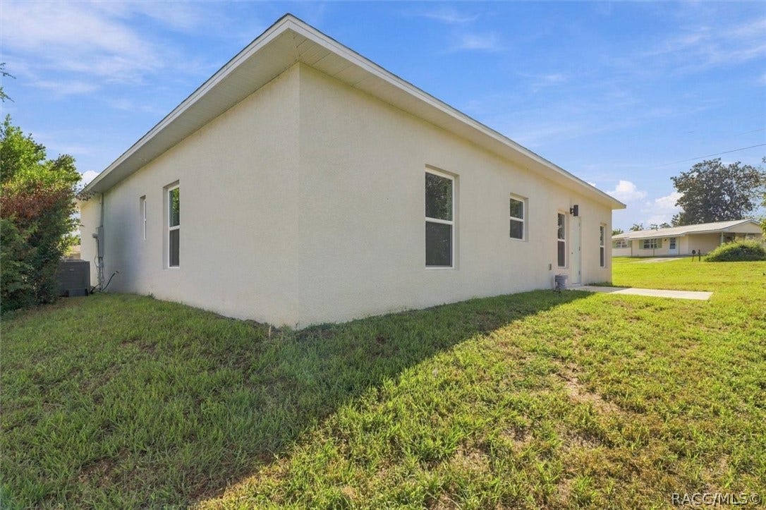 9410 N Milam Way, Citrus Springs, FL 34434