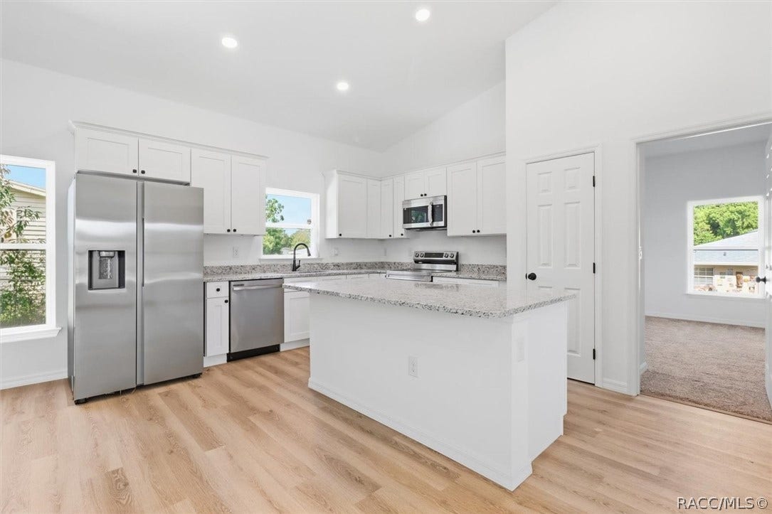 9410 N Milam Way, Citrus Springs, FL 34434